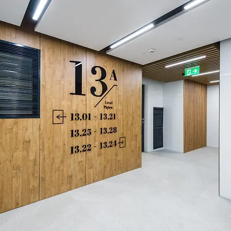 Kairos - Zabrska 15 - Darmowy Podziemny Parking, Klimatyzacja Apartmán