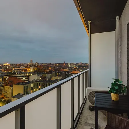 Kairos - Zabrska 15 - Darmowy Podziemny Parking, Klimatyzacja Apartment *