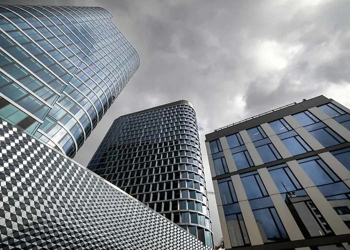 Kairos - Zabrska 15 - Darmowy Podziemny Parking, Klimatyzacja 카토비체